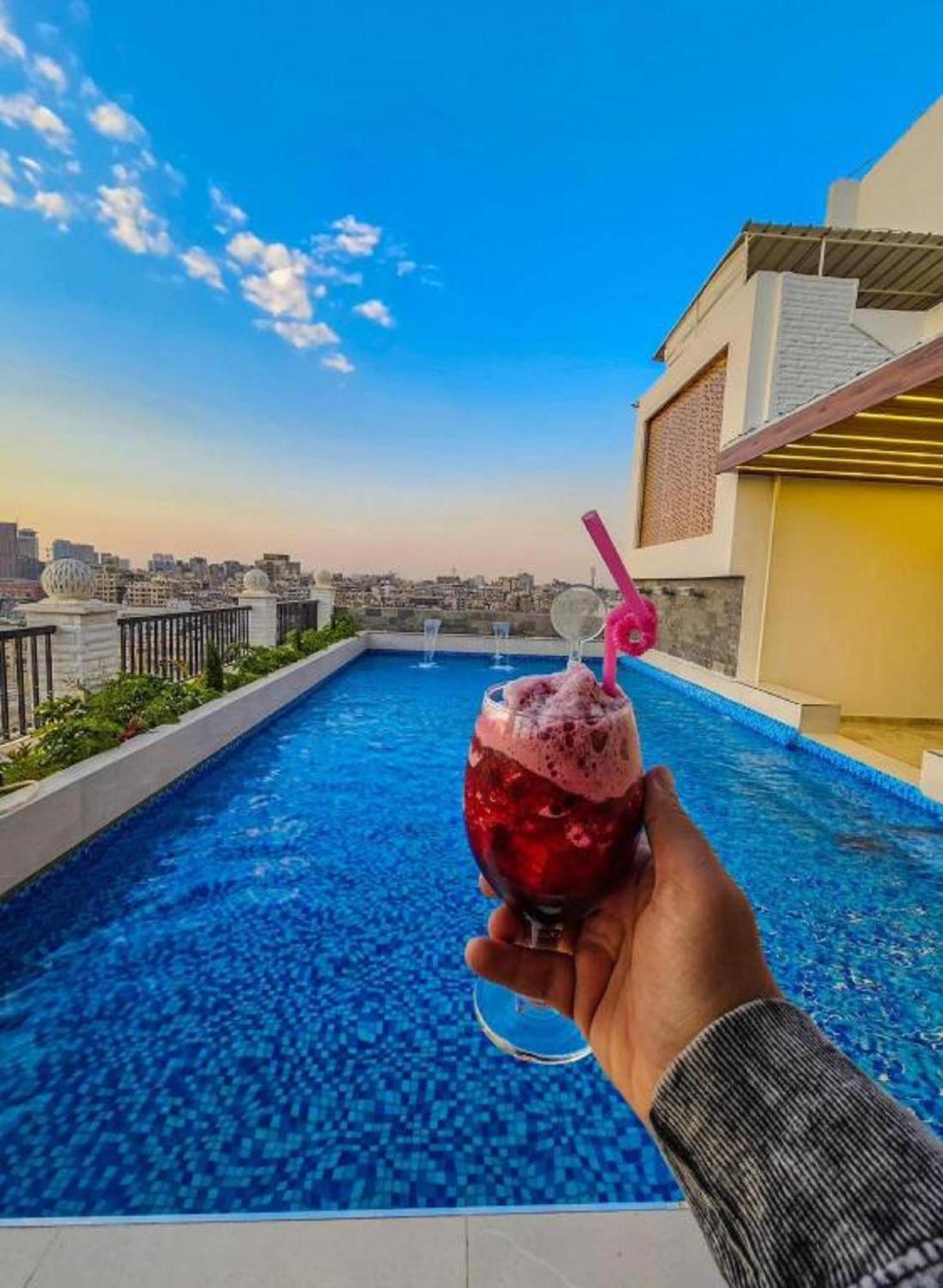 Mar Charbel Hotel Kairo Bagian luar foto