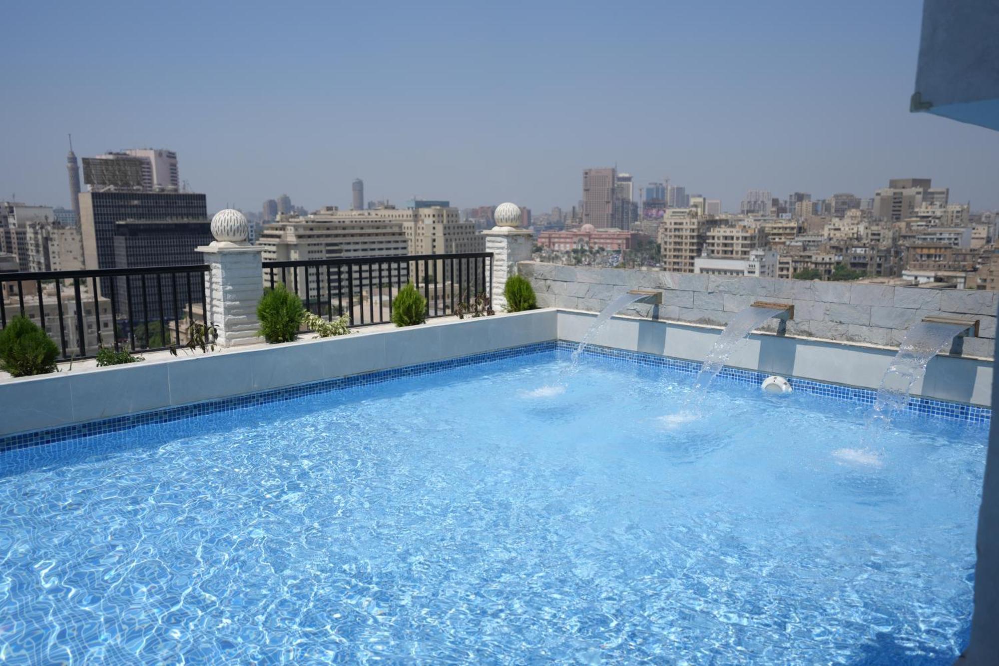 Mar Charbel Hotel Kairo Bagian luar foto